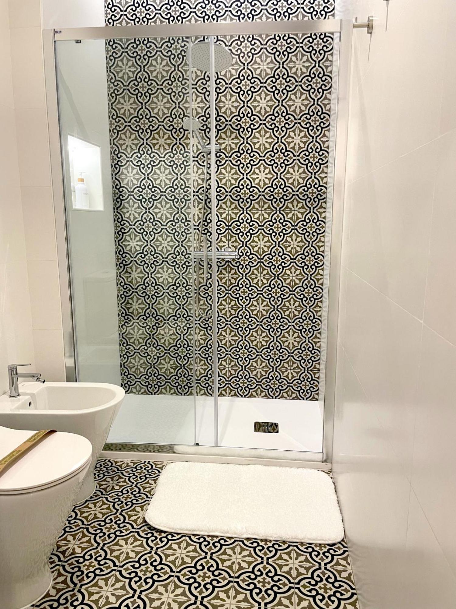 Apartament Piso Con Patio, 3 Habitaciones, En La Goleta *
